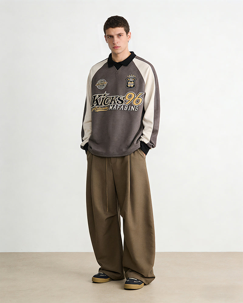 Contrast color lettering long-sleeved sweatshirt