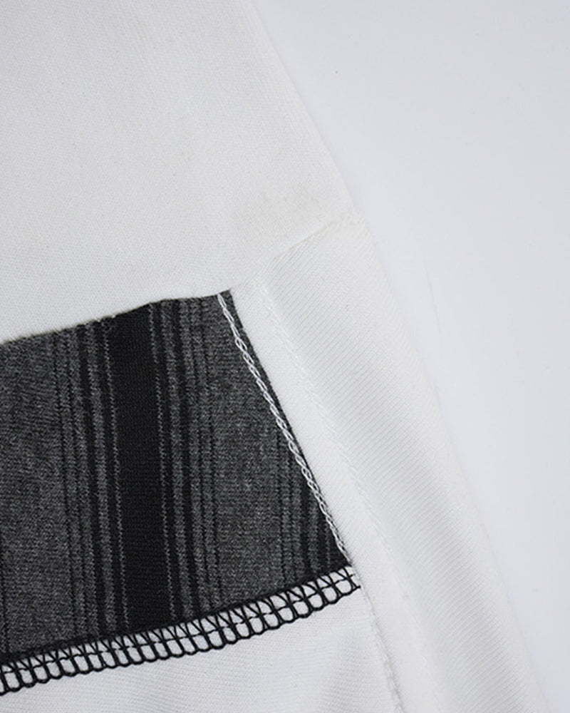 Contrast color short sleeves