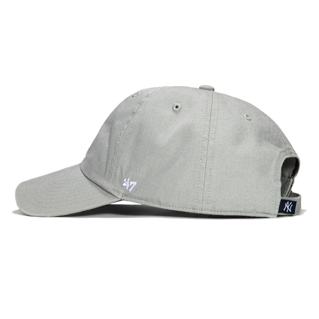 47 Brand New York Yankees Cleanup Adjustable Hat - Gray, White Main Image