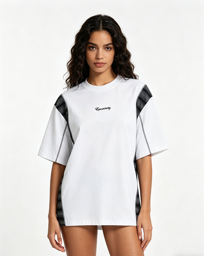 Contrast color short sleeves