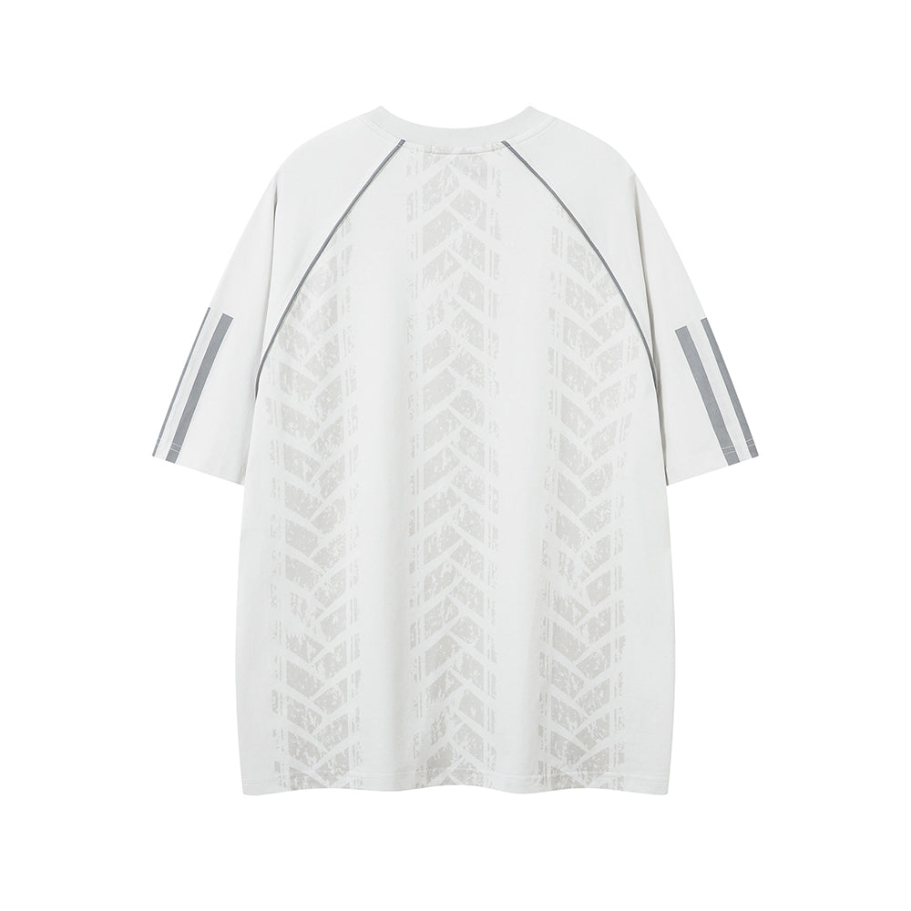 Simple sports style short sleeves