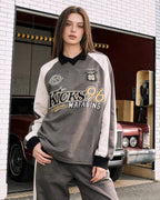 Contrast color lettering long-sleeved sweatshirt