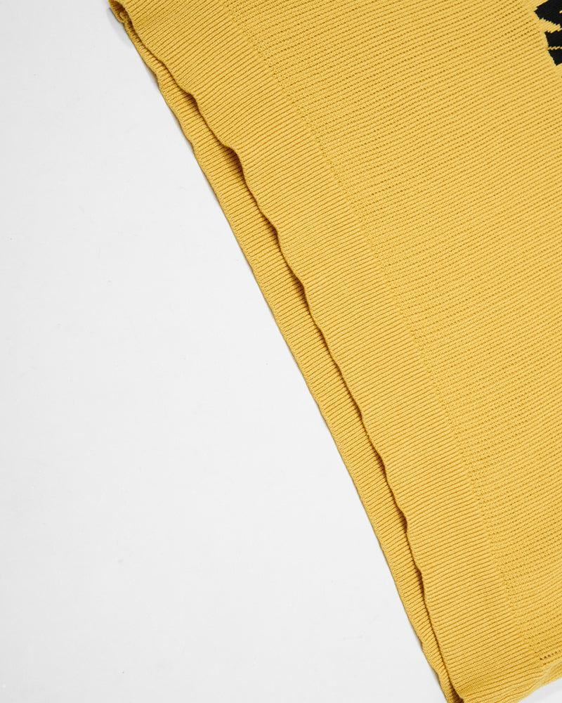 Embroidered collared short-sleeved shirt
