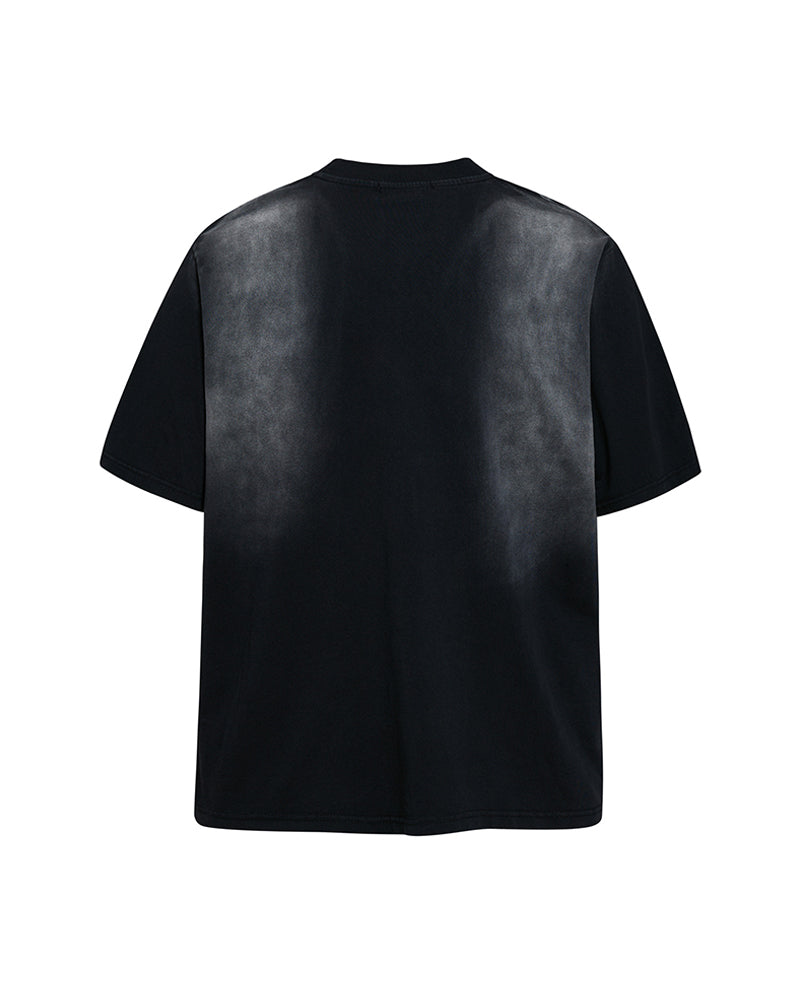 Embroidered distressed short-sleeved shirt